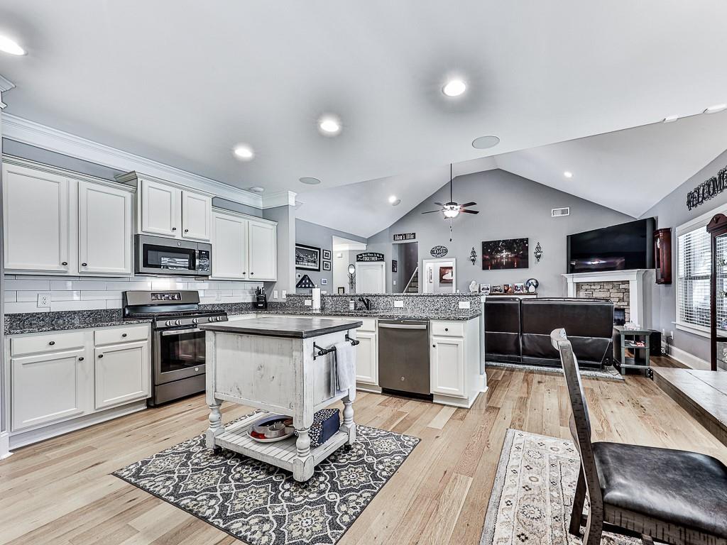 164 N Mountain Brooke Drive