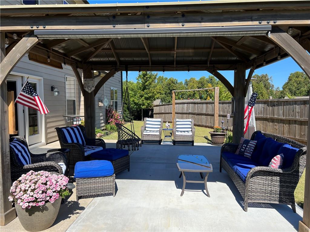 3008 Creekshire Court