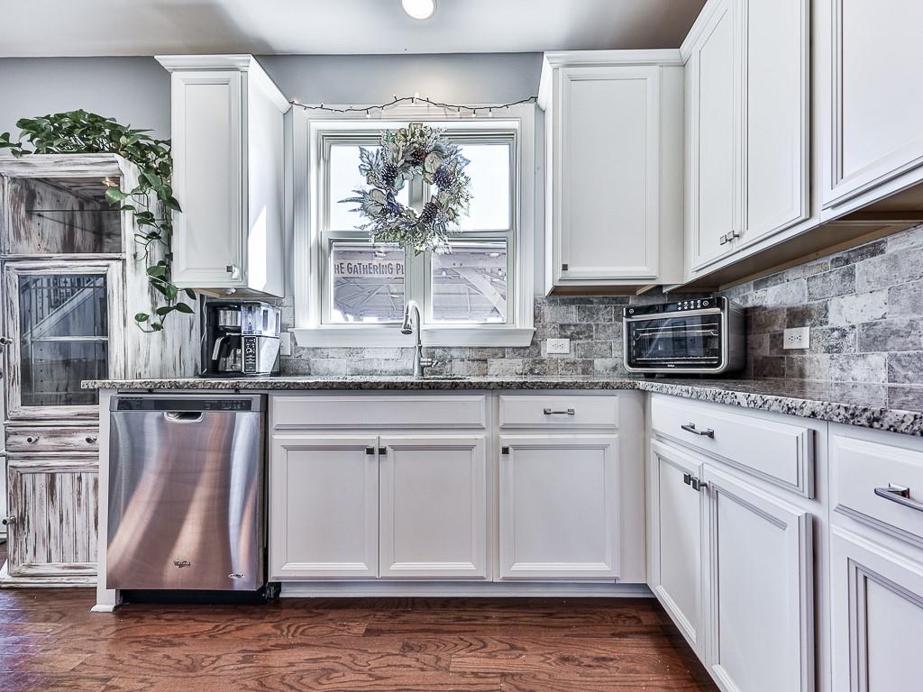 3008 Creekshire Court