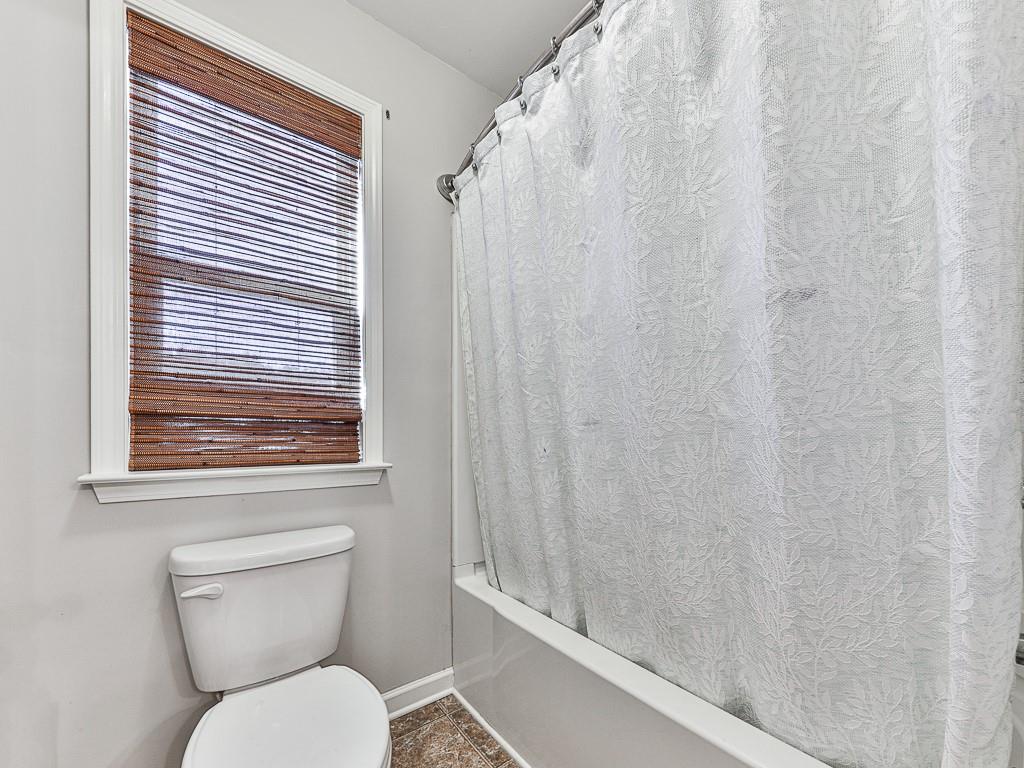 3008 Creekshire Court