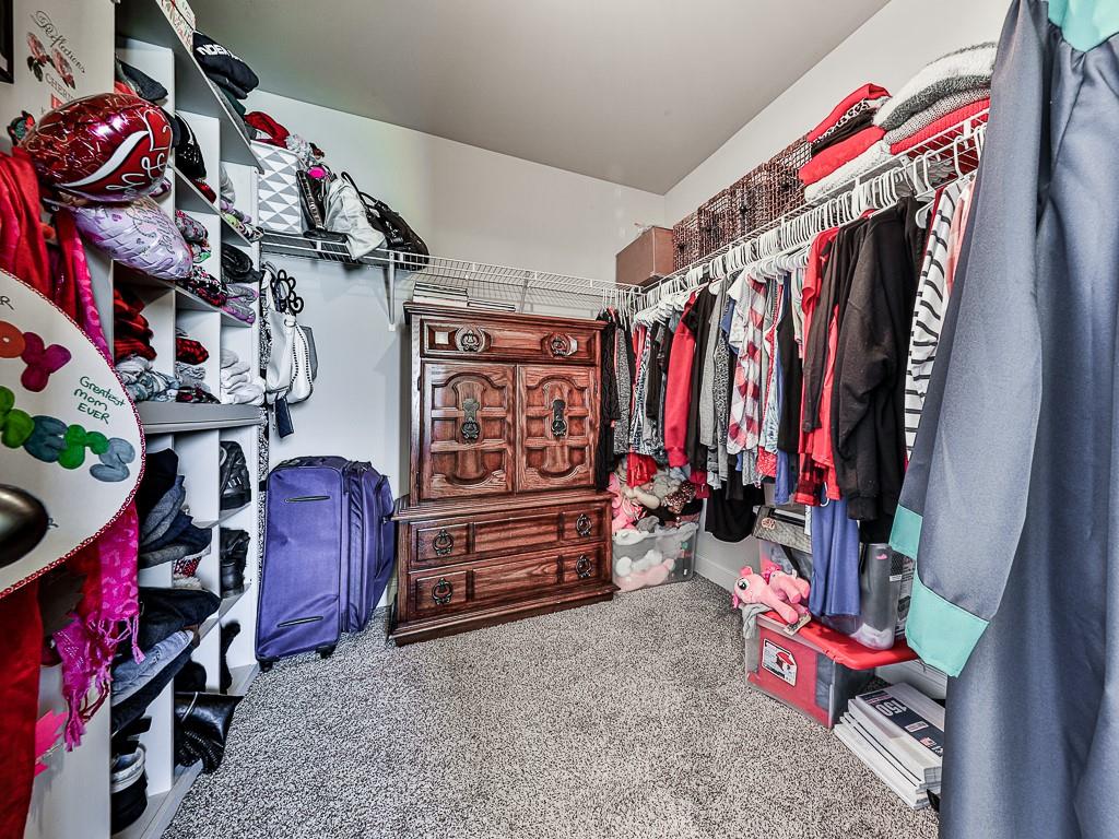 3008 Creekshire Court