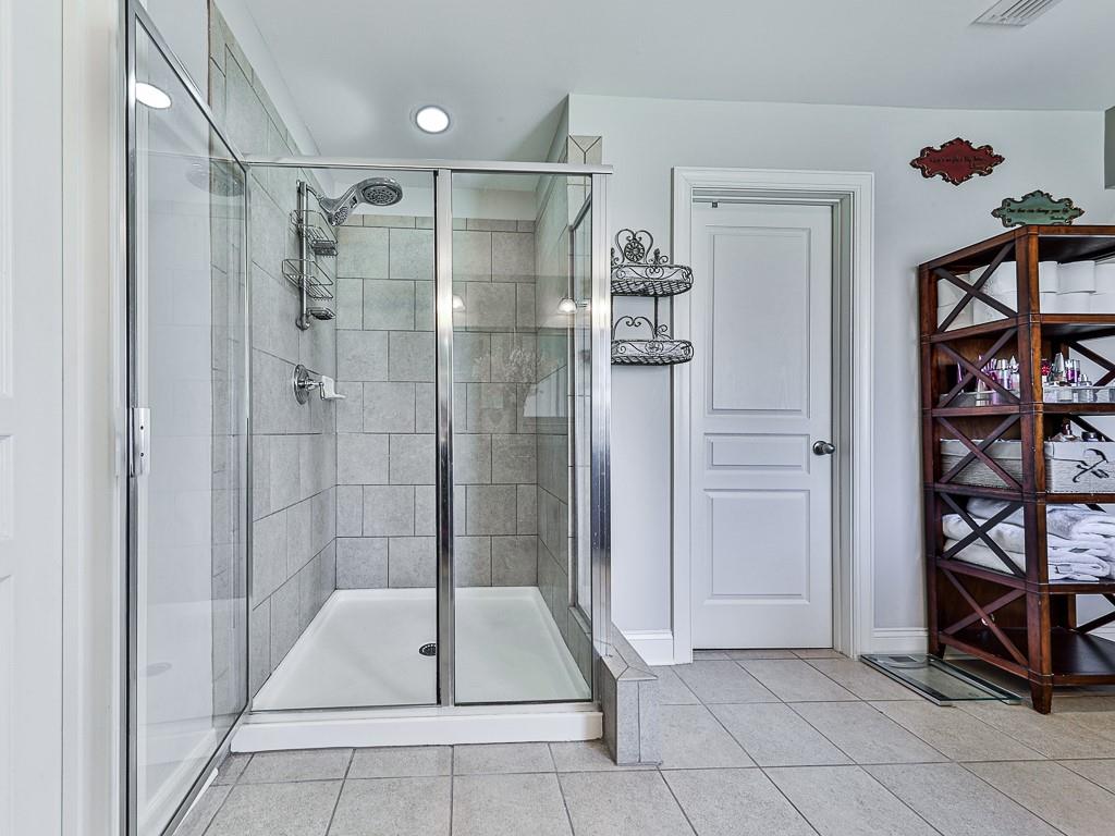 3008 Creekshire Court