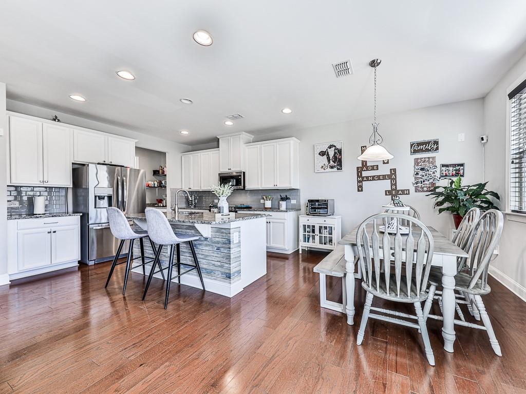 3004 Creekshire Court