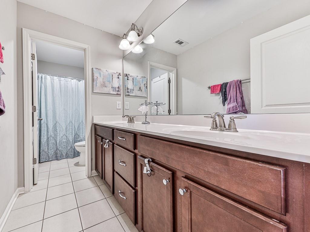 3004 Creekshire Court