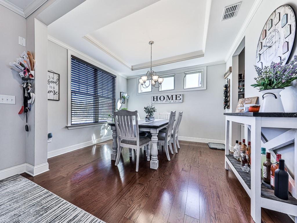 3004 Creekshire Court