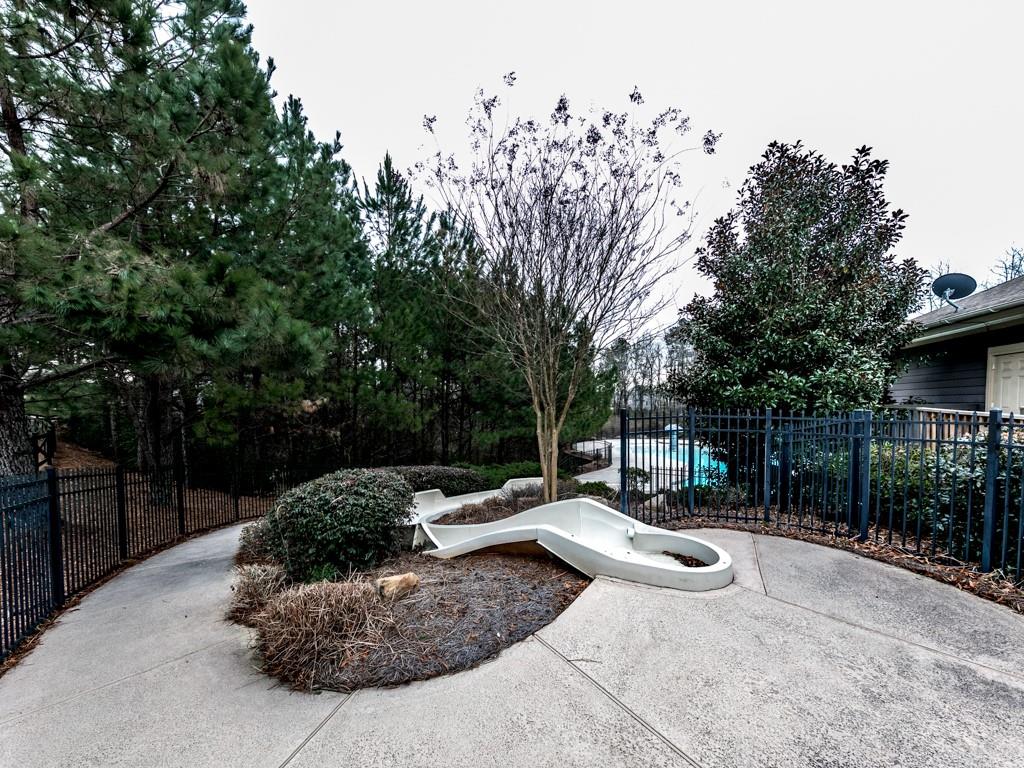 3004 Creekshire Court