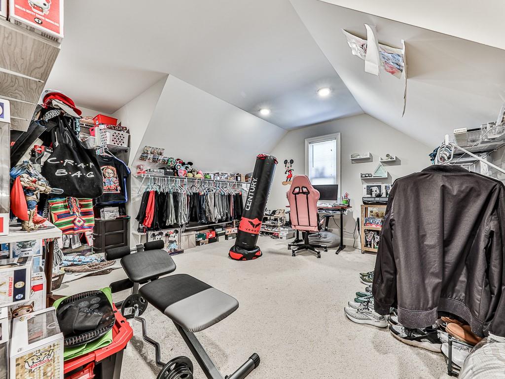 3004 Creekshire Court