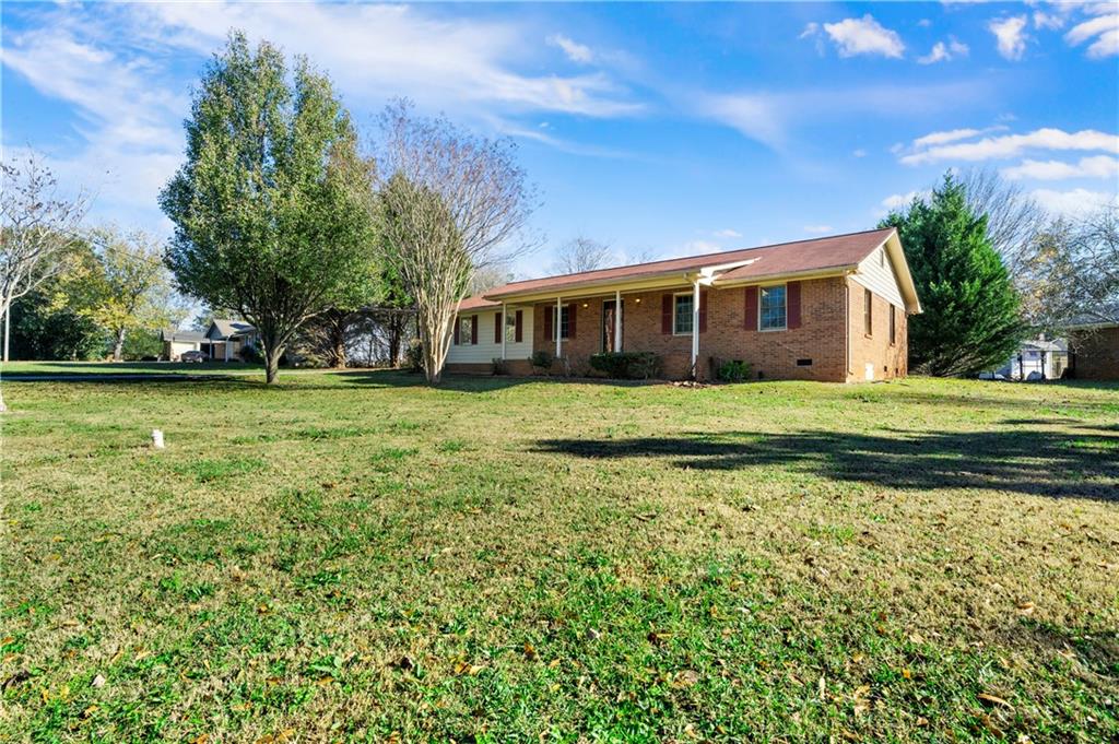 35 Carriage Trace SE