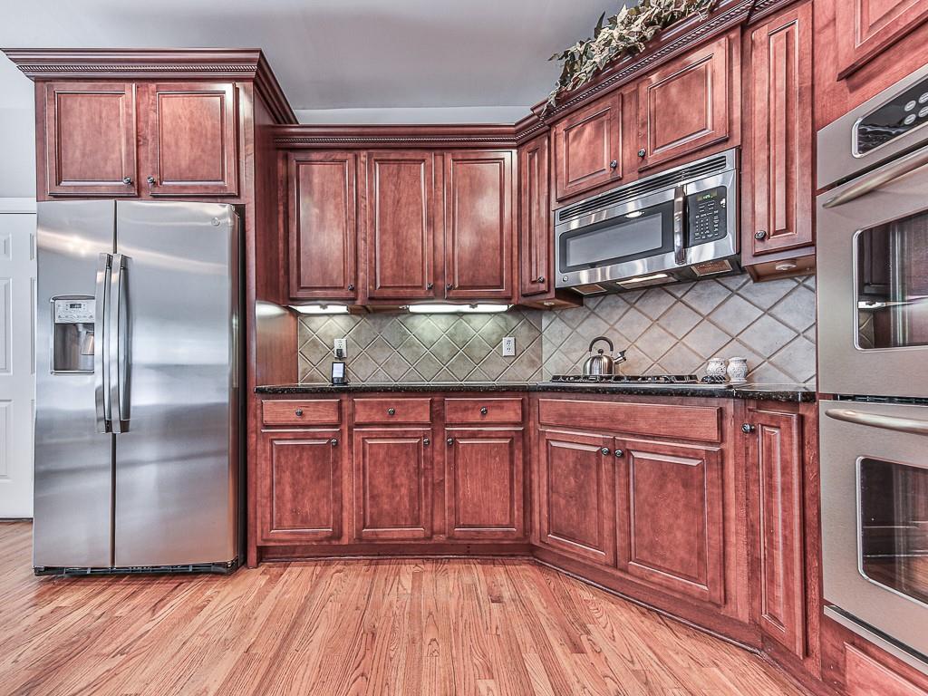 512 Huntington Drive