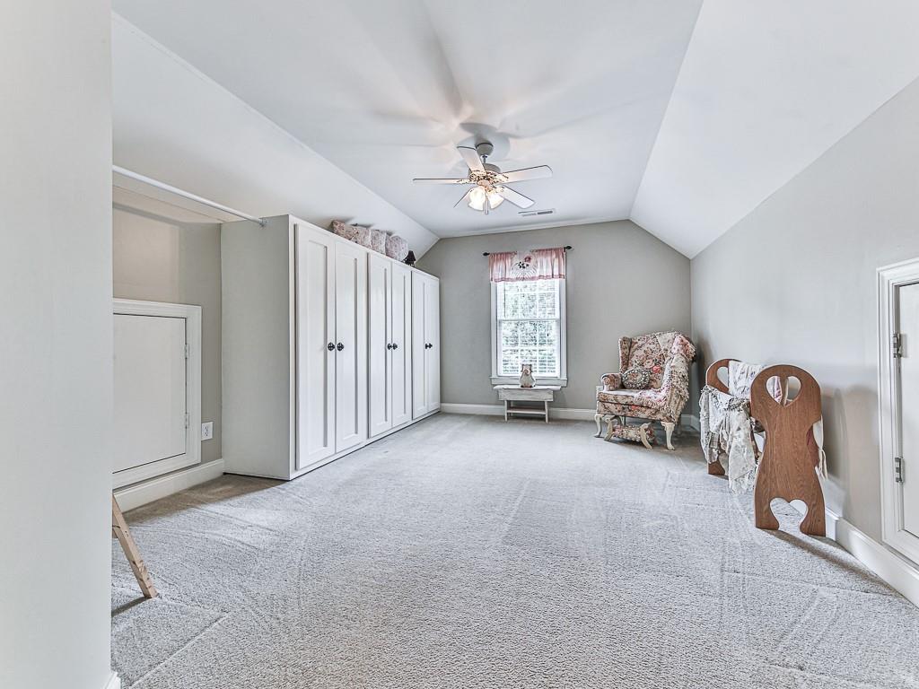 512 Huntington Drive