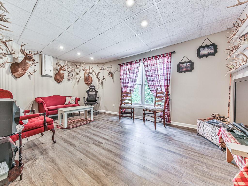 512 Huntington Drive