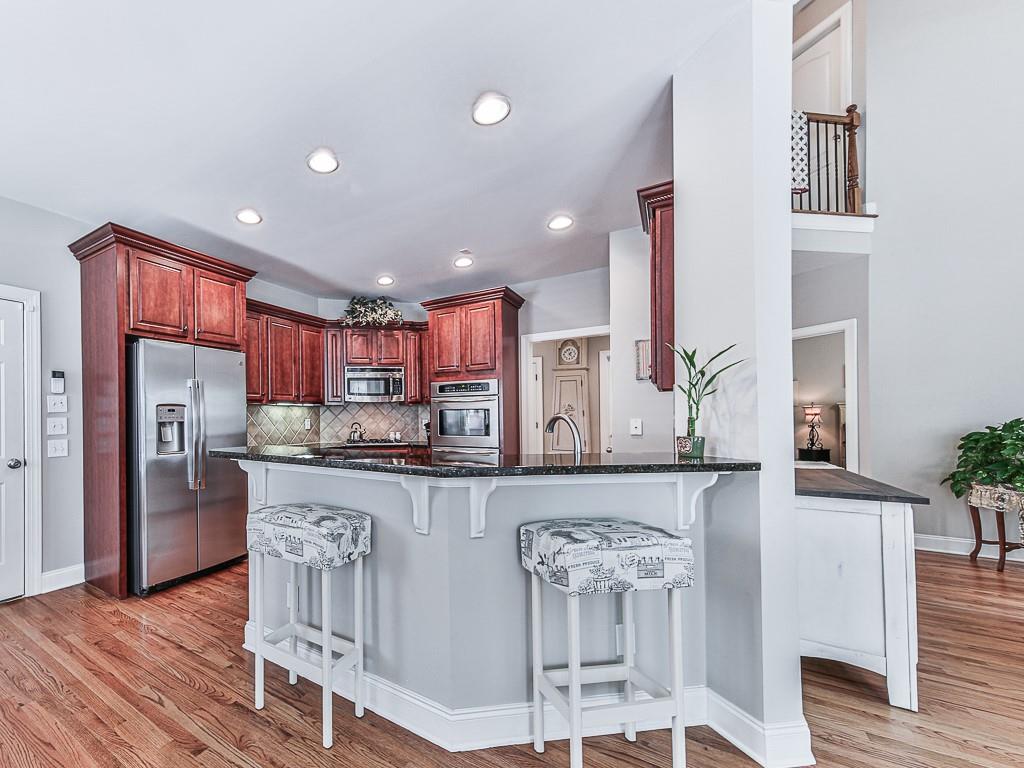 512 Huntington Drive