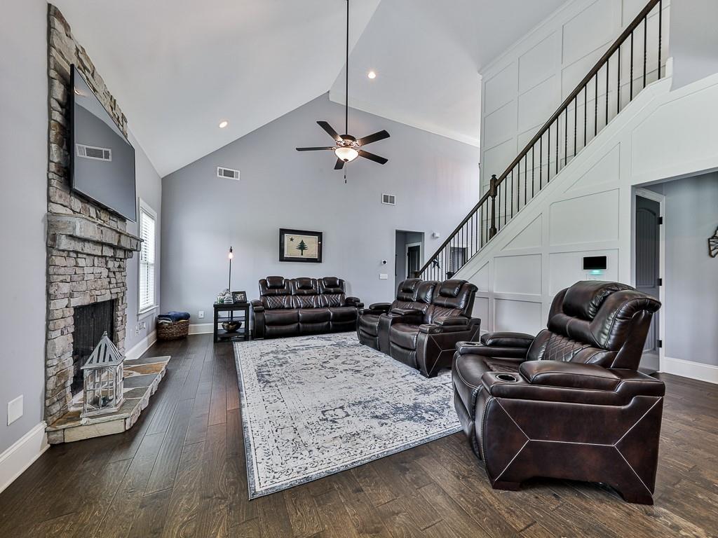 169 N Mountain Brooke Drive