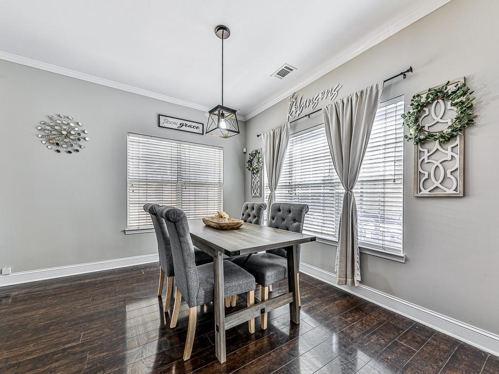 307 Turtle Pointe Drive