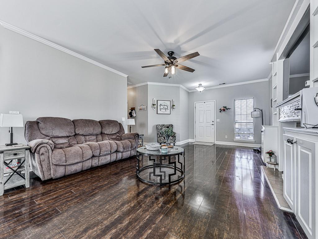 307 Turtle Pointe Drive