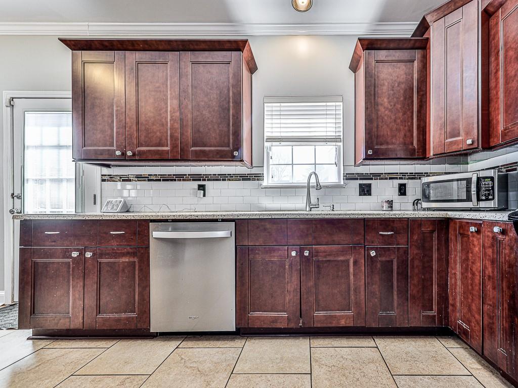 307 Turtle Pointe Drive