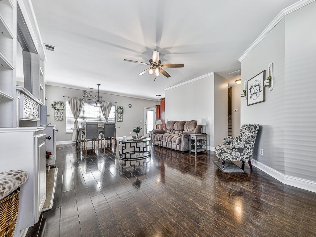 307 Turtle Pointe Drive