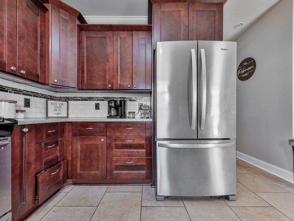 307 Turtle Pointe Drive