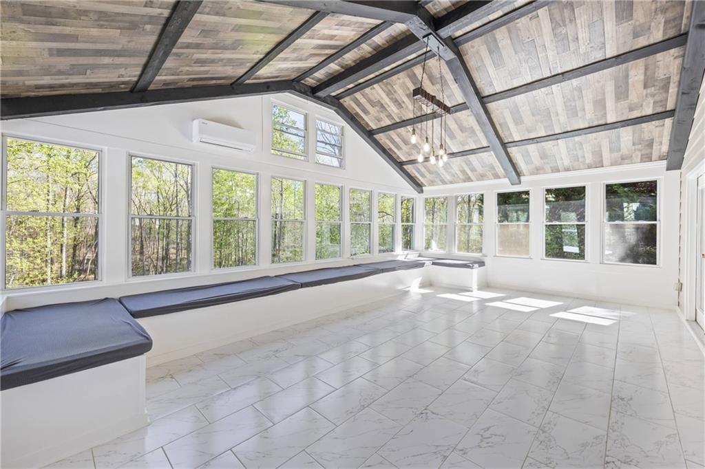 3480 Duncan Bridge Drive