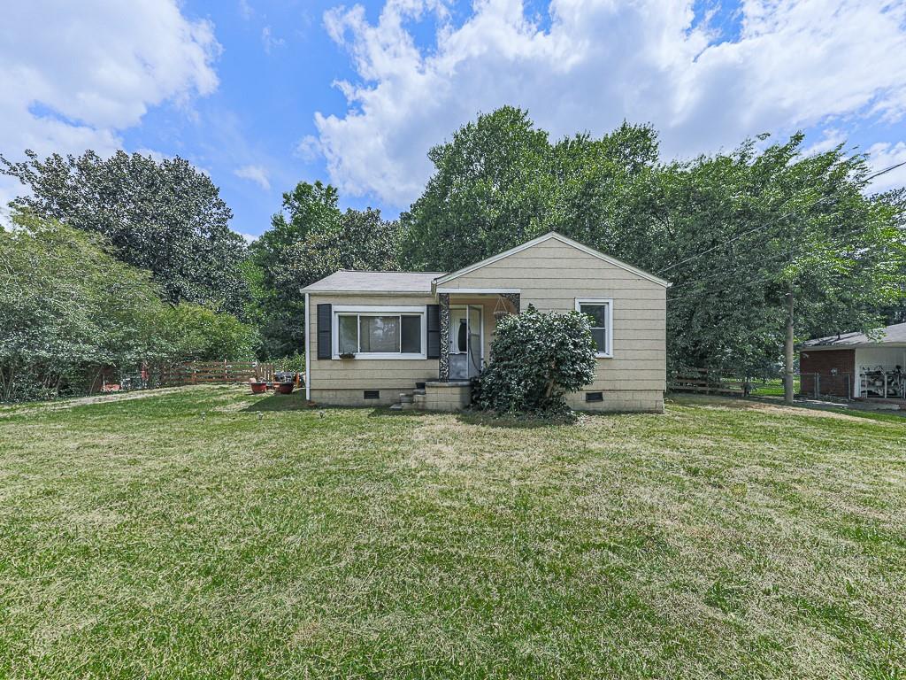 413 Hilltop Cir Extension SW