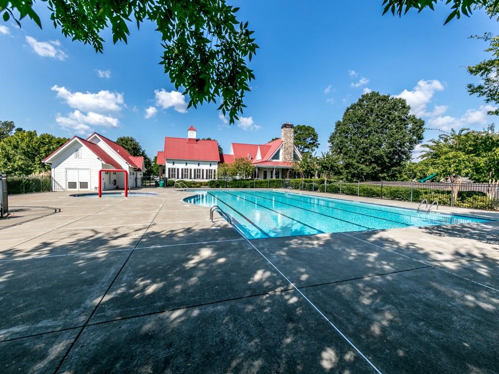 449 Carmichael Circle