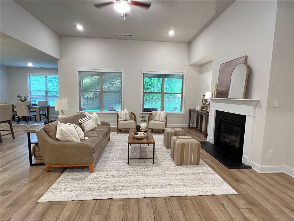 449 Carmichael Circle