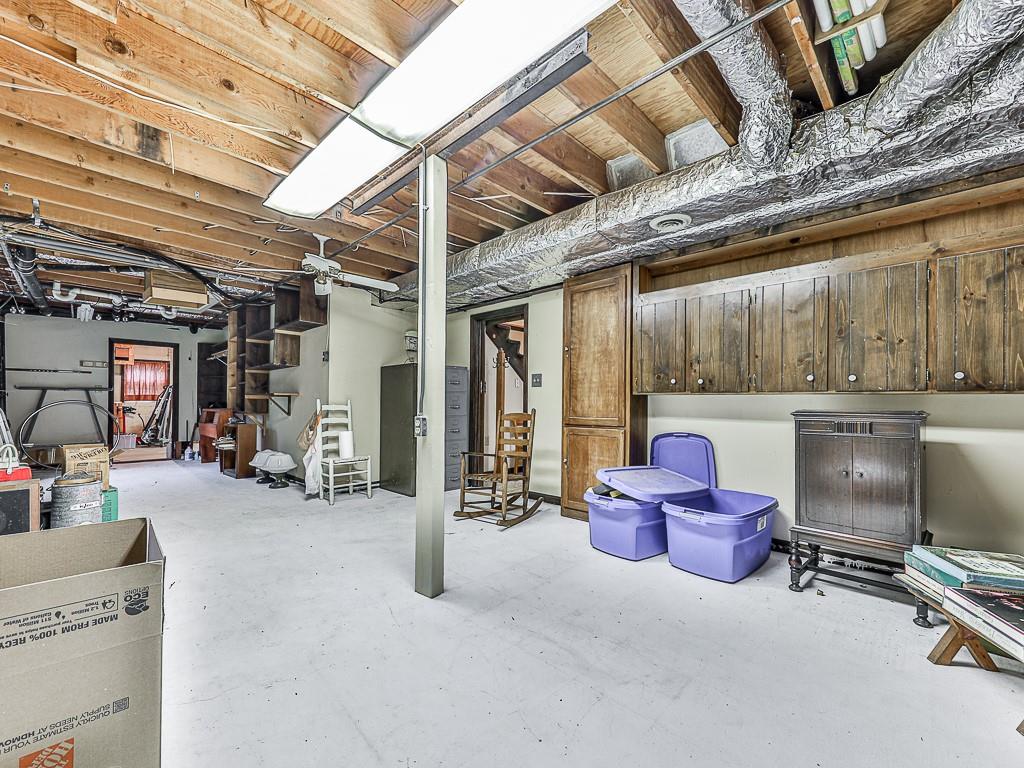 4445 Moon Station Lane NW