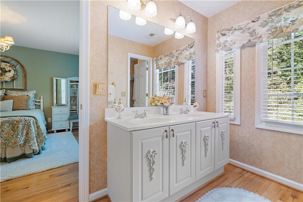 4028 Hickory Fairway Drive