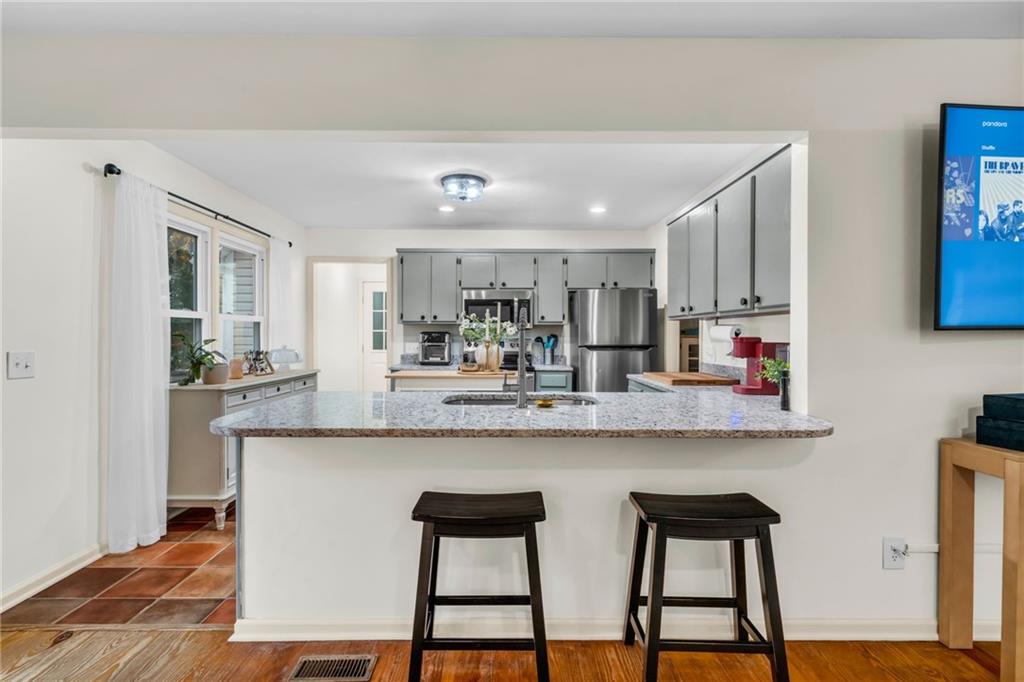 6494 Nicklesville Road NE