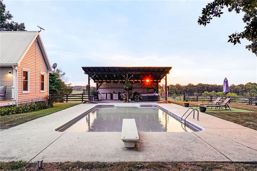 6494 Nicklesville Road NE