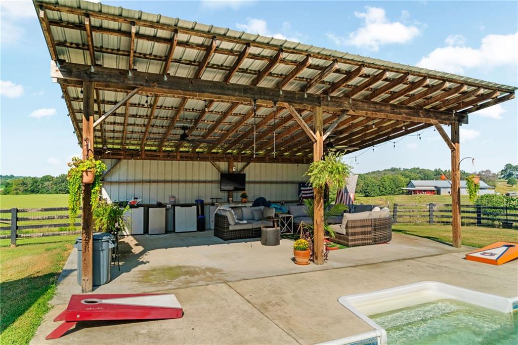 6494 Nicklesville Road NE