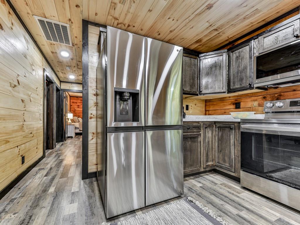 1166 Upper Sweetwater Trail SE