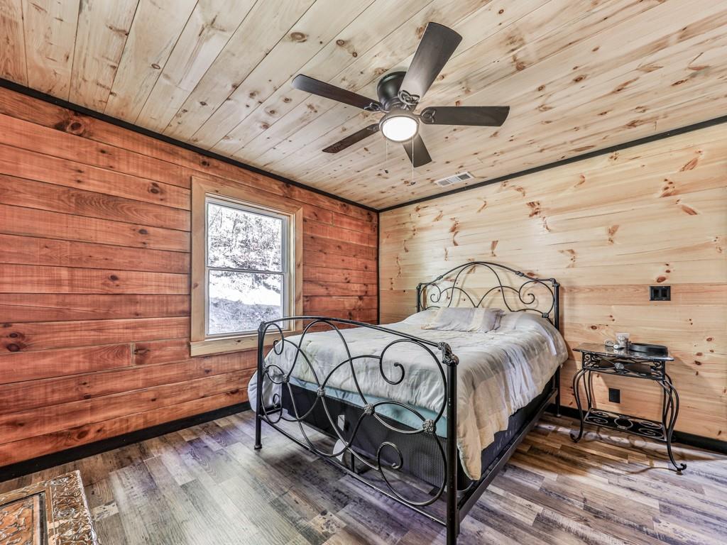 1166 Upper Sweetwater Trail SE