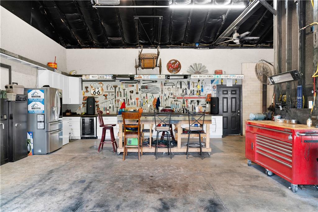 3547 Reavis Mountain Road