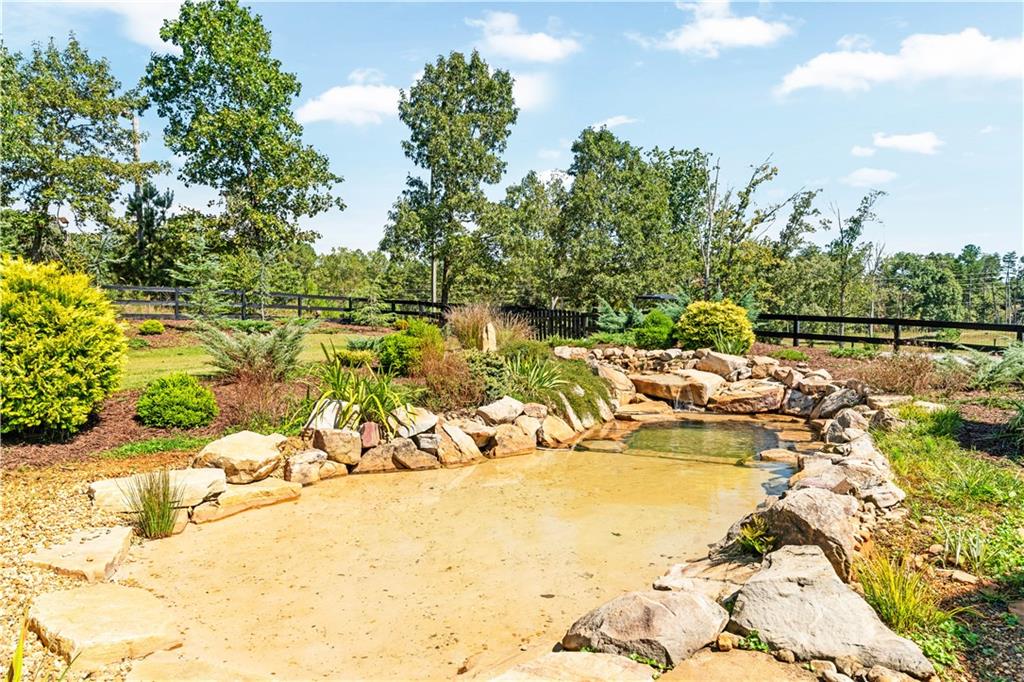 3547 Reavis Mountain Road