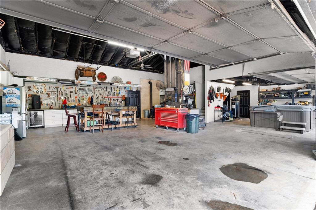 3547 Reavis Mountain Road