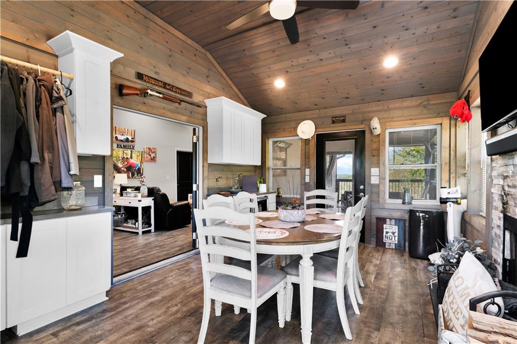 3547 Reavis Mountain Road