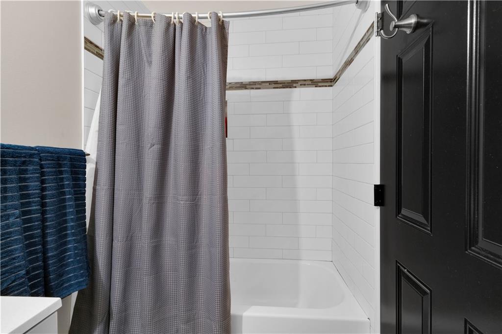 3547 Reavis Mountain Road