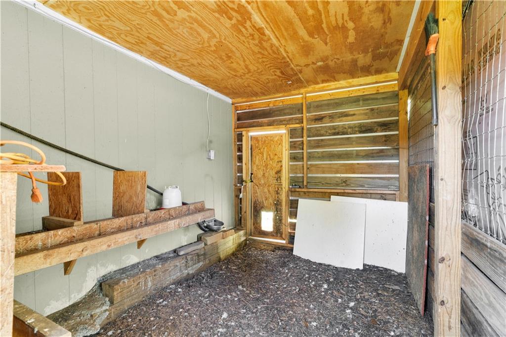 3547 Reavis Mountain Road