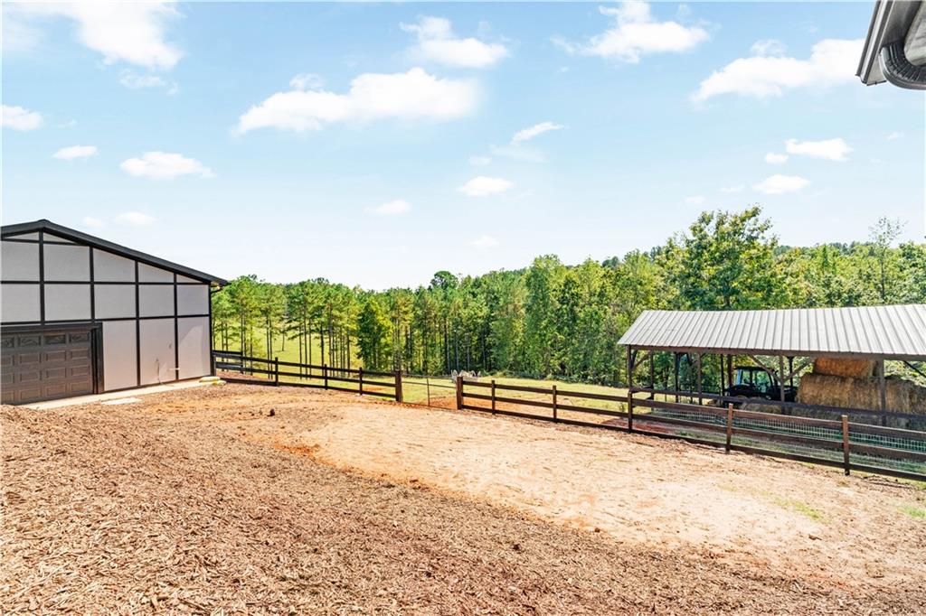 3547 Reavis Mountain Road