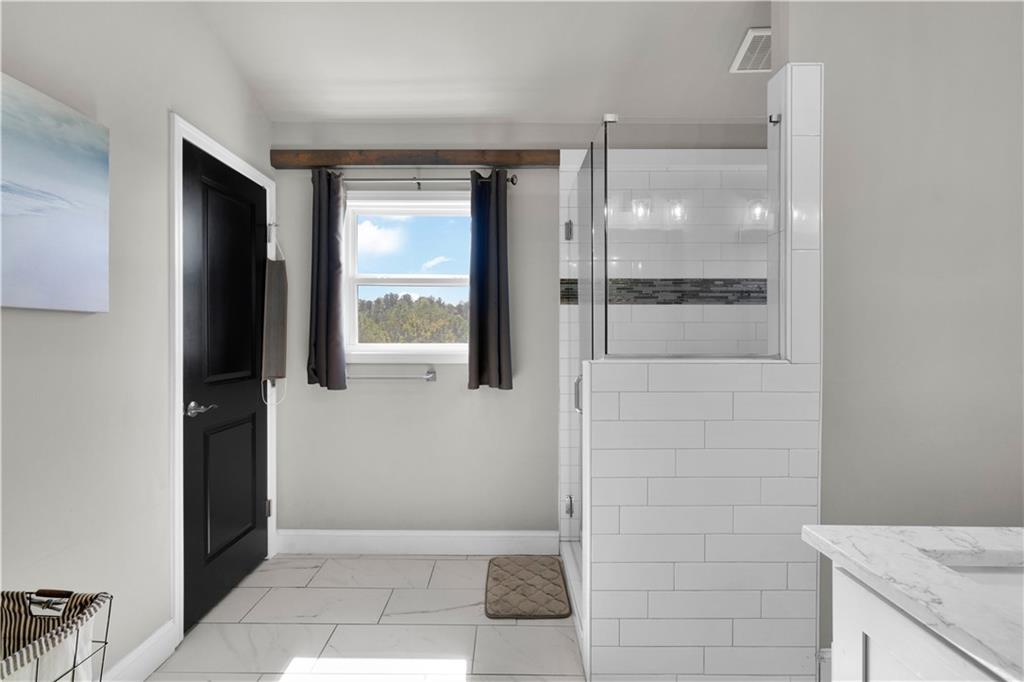 3547 Reavis Mountain Road