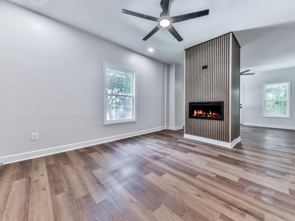 6 Hillside Avenue SE