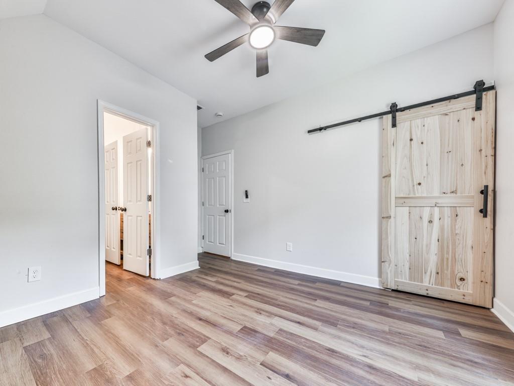 6 Hillside Avenue SE