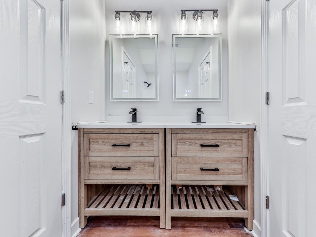 6 Hillside Avenue SE