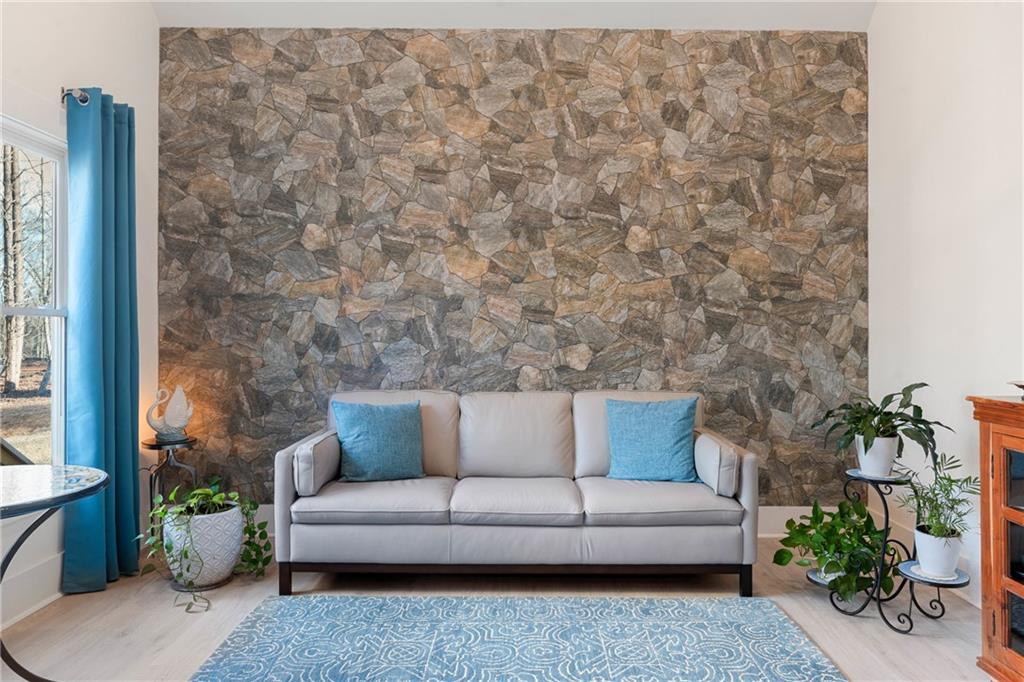 1010 Darby Ford Lane