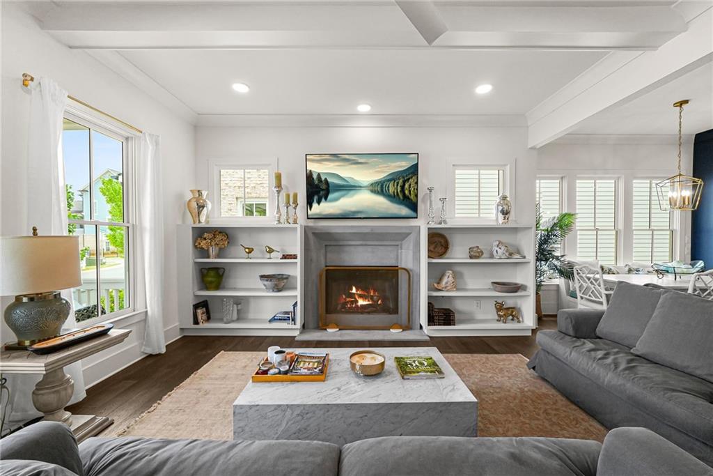 1025 Crossroad Trail