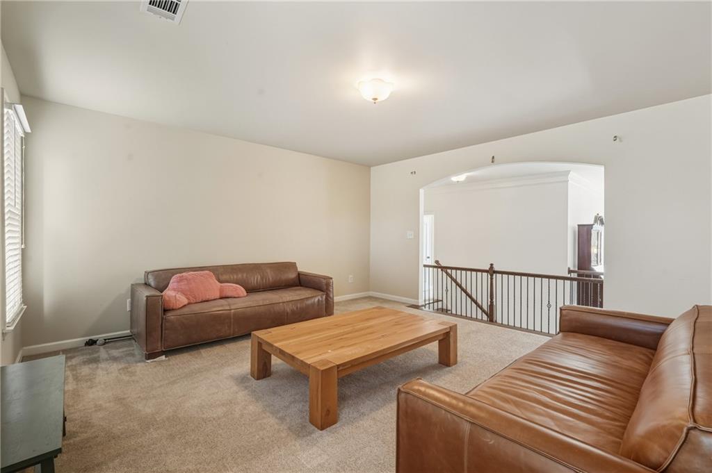 304 Grant Court