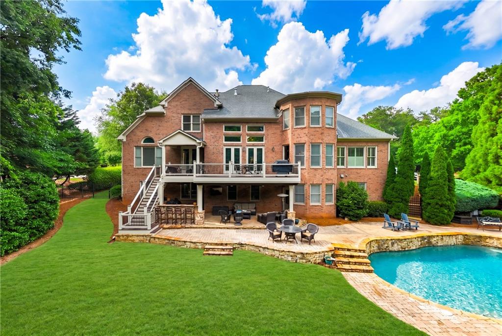 1032 Windsor Green Drive