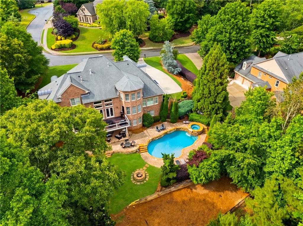 1032 Windsor Green Drive