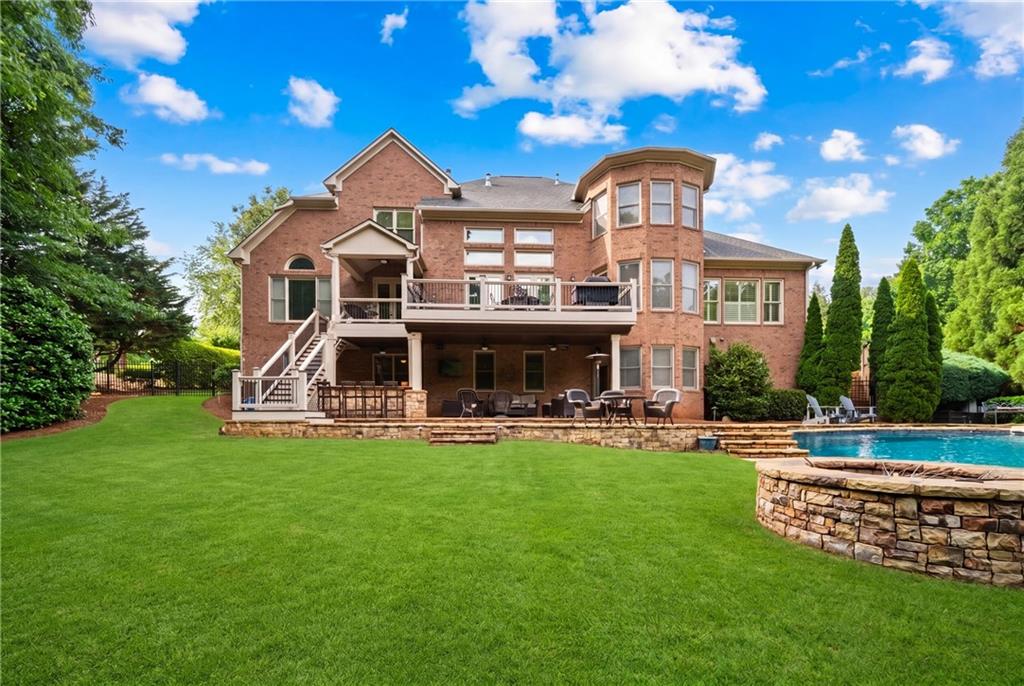 1032 Windsor Green Drive